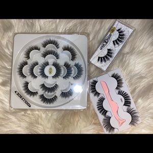 12 PAIRS OF EYELASHES